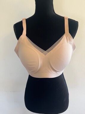 Honey Love Cross Over Bra in Sand